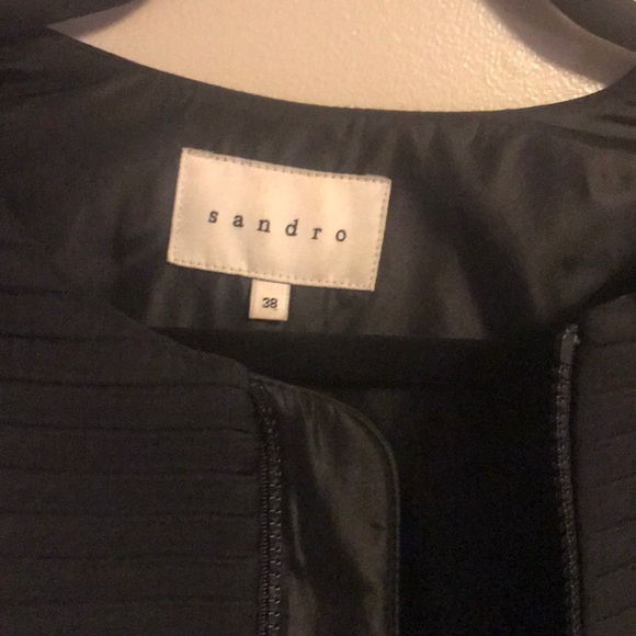 Beautiful Sandro quilted black jacket. - Picture 2 of 4